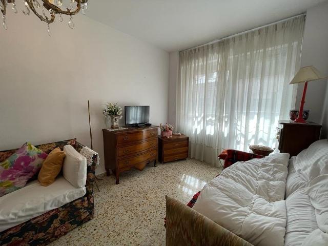 VENTA PISO ZONA CENTRO