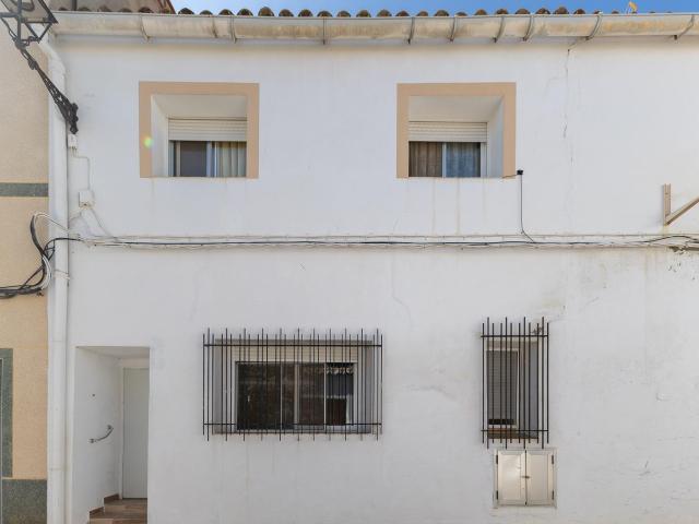 Venta Planta Baja con posibilidad de cambio de uso a vivienda – Oportunidad de inversión