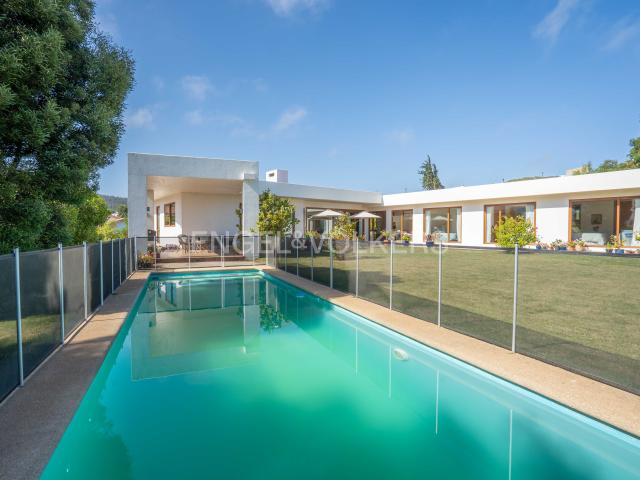 Venta preciosa casa muy bien ubicada en Marbella