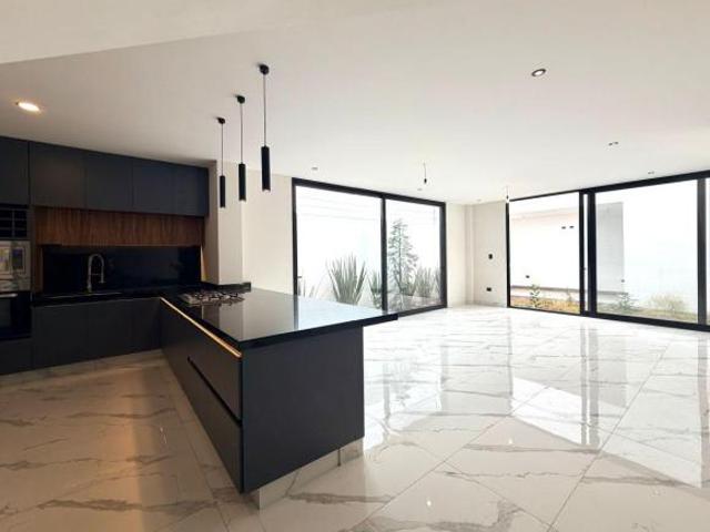 VENTA RESIDENCIA INTELIGENTE CON ROOF GARDEN EN TAMARINDOS