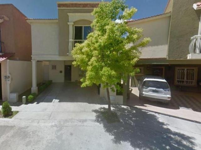 VENTA SIN CRÉDITOS DE CASA EN SALTILLO FRACC HACIENDA EL CORTIJO