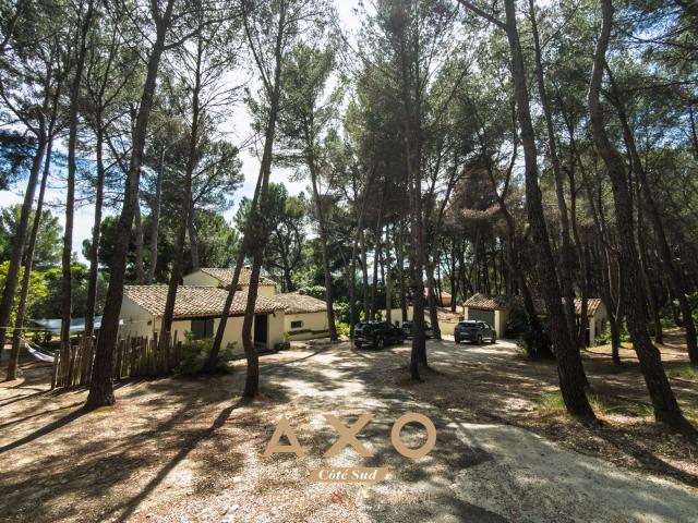 VENTABREN BERGERIE 236 m² 5 CHAMBRES PISCINE TERRAIN 7 000 m² 1 360 000 €