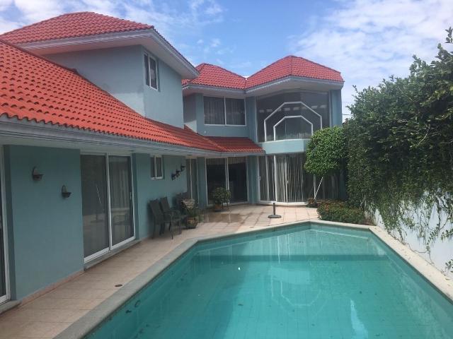 VENTA/RENTA | CASA EN COSTA DE ORO