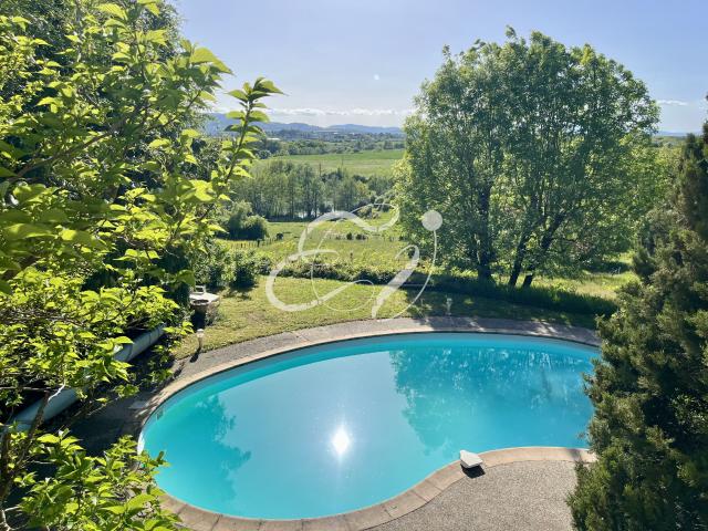 VENTE 69570 DARDILLY MAISON 200 m2 SUR UNE PARCELLE DE 1476 m2 AVEC PISCINE