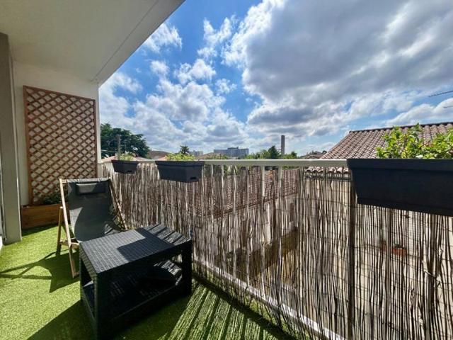 Vente T4 90m2 BORDEAUX 33000