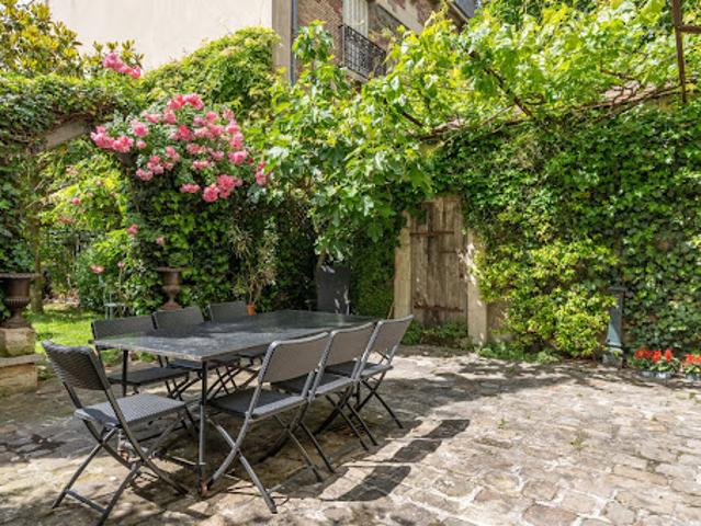 Vente Maison 9 pièces 310.94 m2 Paris 5ème