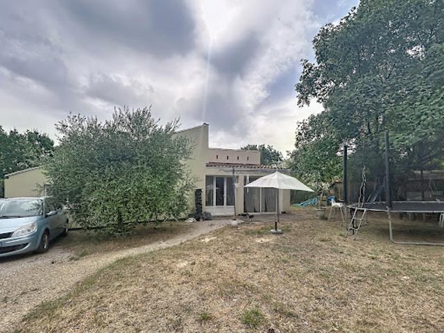 Vente Villa 4 pièces 77 m2 Pierrevert