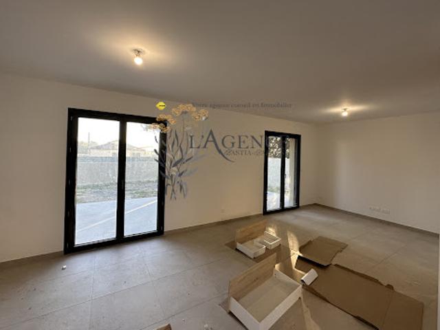 Vente Villa 4 pièces 85.76 m2 Folelli