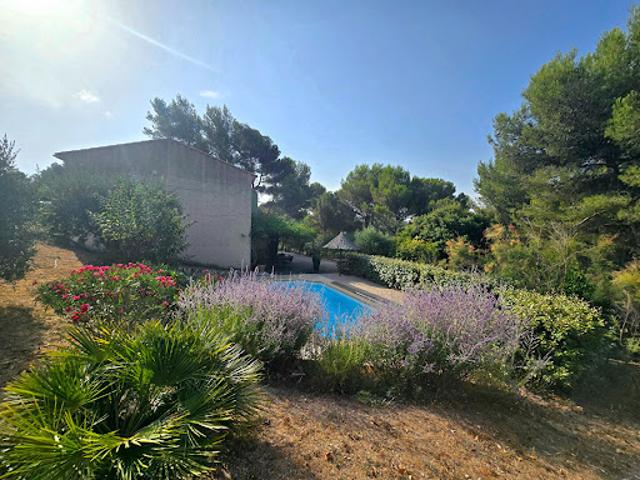Vente Villa 4 pièces 85 m2 Cadolive