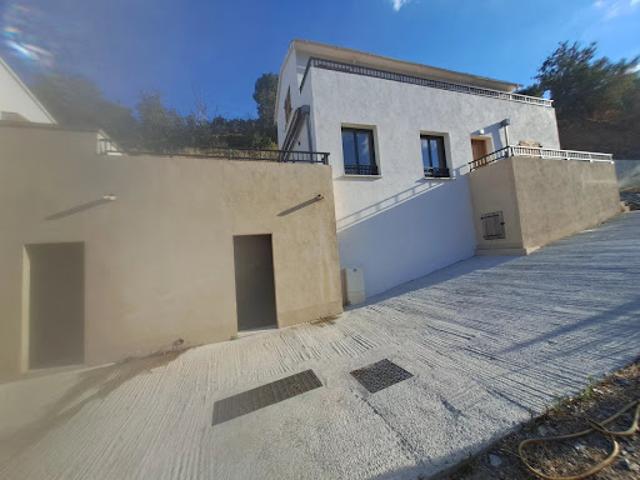 Vente Villa 4 pièces 90 m2 Bastia
