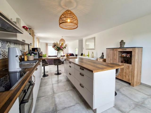 Vente Villa 4 pièces 93 m2 Trouillas