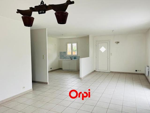 Vente Villa 4 pièces 90 m2 Cour et Buis