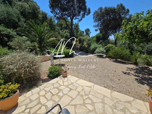 Vente Villa 4 pièces 90 m2 La Croix Valmer
