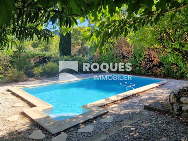 Vente Villa 4 pièces 92 m2 Saint Etienne de Gourgas