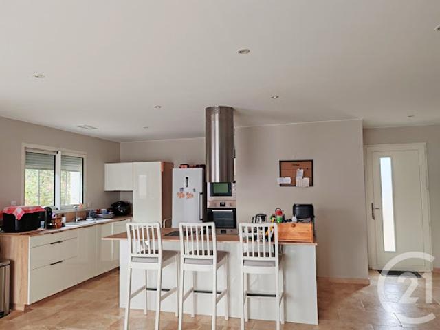 Vente Villa 4 pièces 98.71 m2 Villeneuve