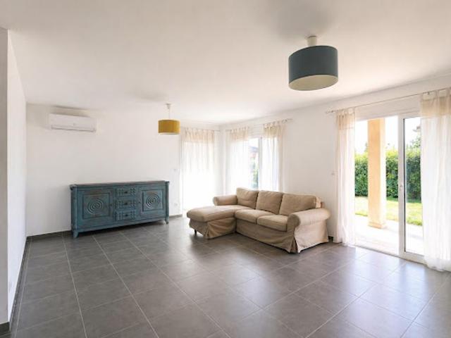 Vente Villa 4 pièces 99 m2 Lagorce