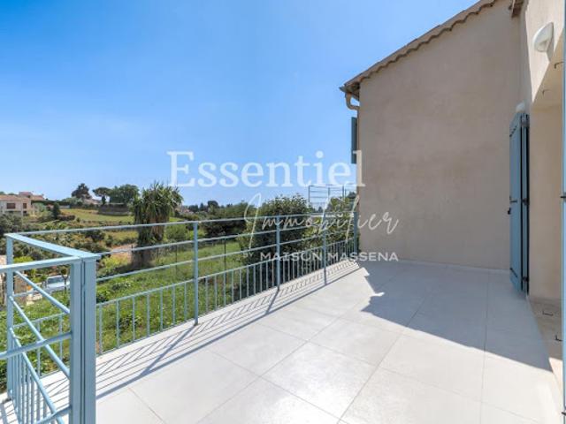 Vente Villa 4 pièces 100.37 m2 Saint Laurent du Var