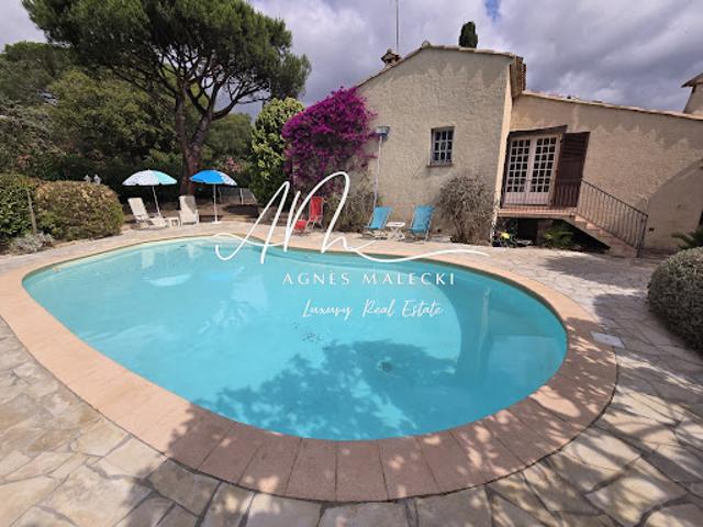 Vente Villa 4 pièces 100 m2 La Croix Valmer