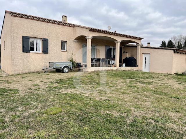 Vente Villa 4 pièces 100 m2 Saint Etienne du Grès