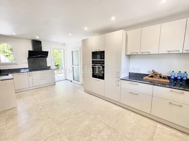 Vente Villa 4 pièces 101.32 m2 Saint Vallier de Thiey