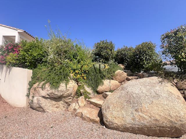 Vente Villa 4 pièces 106 m2 Sainte lucie de porto vecchio