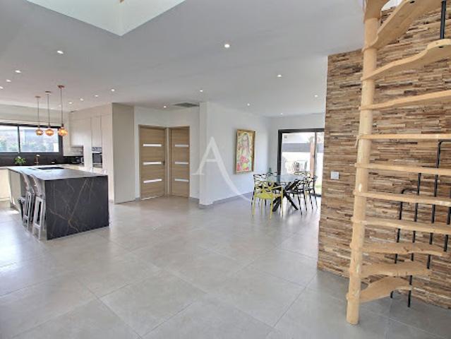 Vente Villa 4 pièces 110 m2 Cabestany
