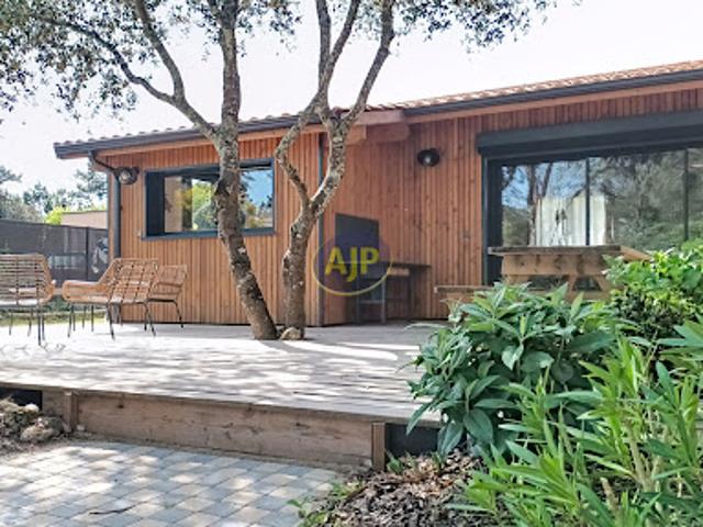 Vente Villa 4 pièces 111.36 m2 Soulac sur Mer