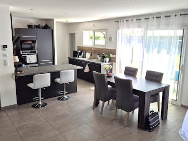 Vente Villa 4 pièces 121 m2 Vougy