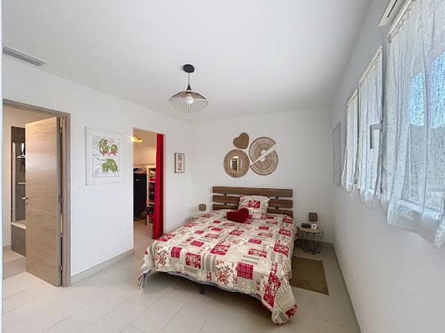 Vente Villa 4 pièces 125 m2 Lauris