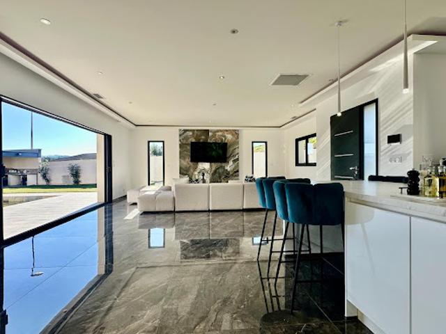 Vente Villa 4 pièces 125 m2 Trèbes