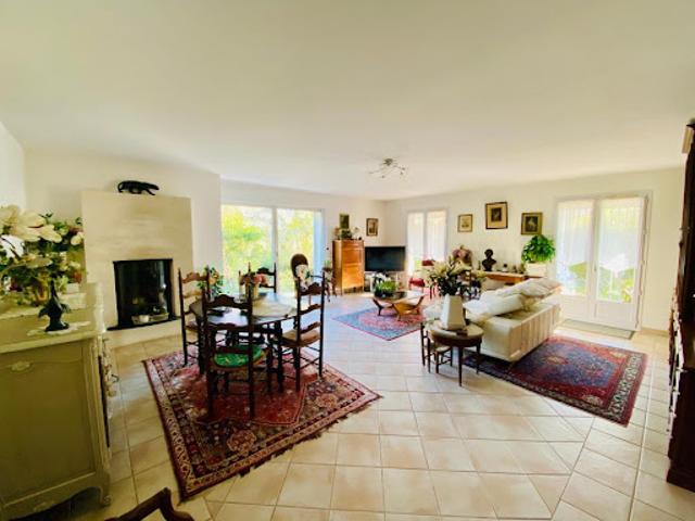 Vente Villa 4 pièces 127 m2 Cagnes sur Mer
