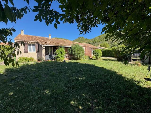 Vente Villa 4 pièces 130 m2 Estoublon