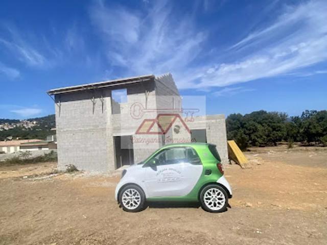 Vente Villa 4 pièces 133 m2 Calenzana