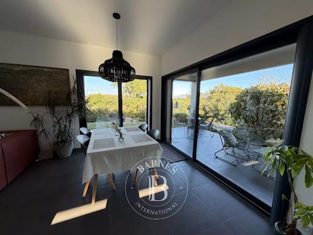 Vente Villa 4 pièces 133 m2 Sainte lucie de porto vecchio