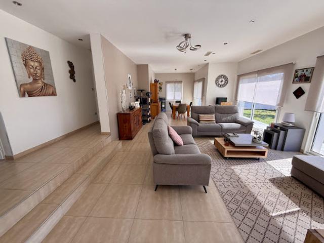 Vente Villa 4 pièces 135.6 m2 Cazilhac