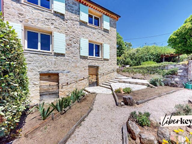 Vente Villa 4 pièces 135 m2 Berre les Alpes