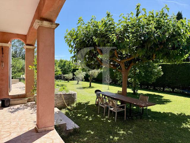 Vente Villa 4 pièces 135 m2 Paradou