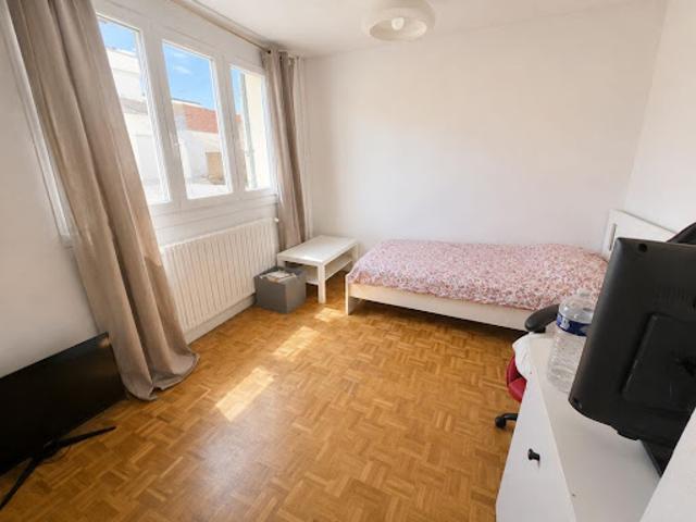 Vente Villa 6 pièces 137.5 m2 Romainville