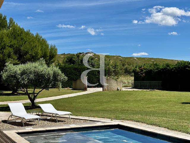 Vente Villa 4 pièces 147 m2 Boulbon