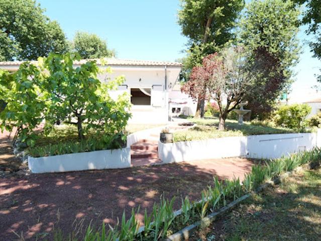 Vente Villa 4 pièces 147 m2 Royan