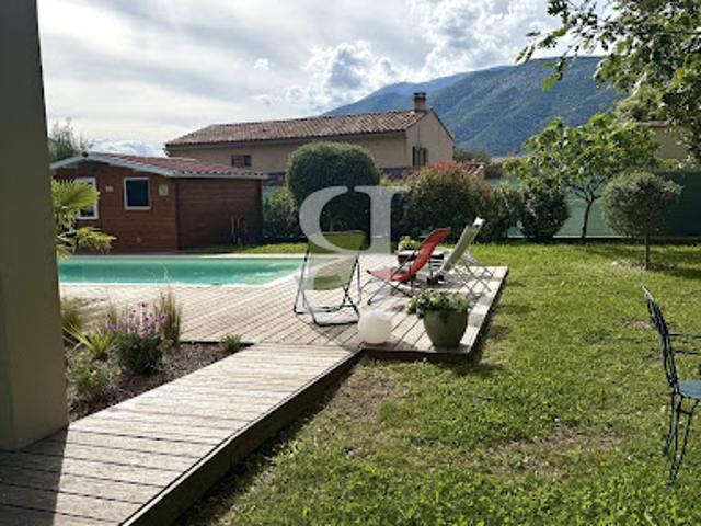 Vente Villa 4 pièces 152.5 m2 Buis les Baronnies