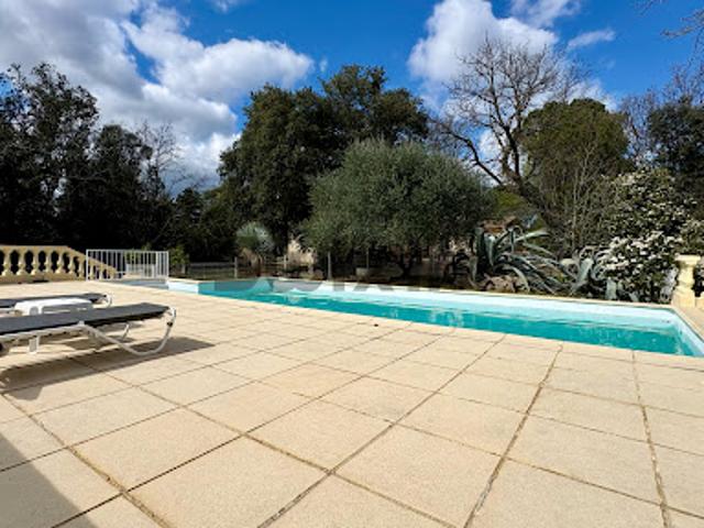 Vente Villa 4 pièces 152 m2 Monteils