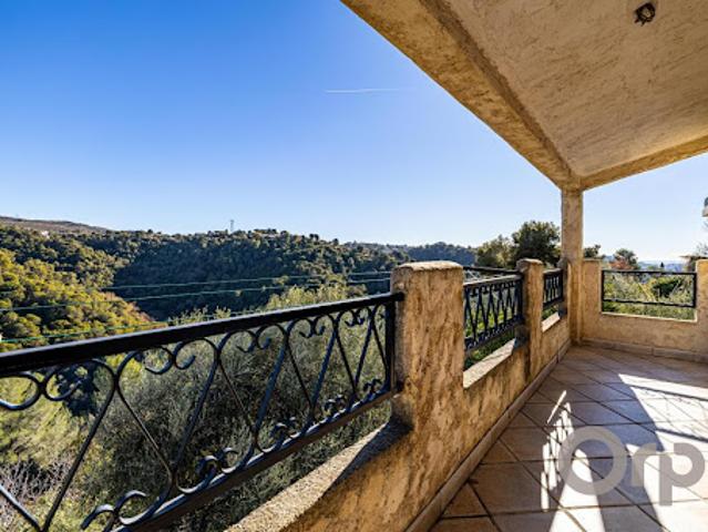 Vente Villa 4 pièces 155 m2 Colomars