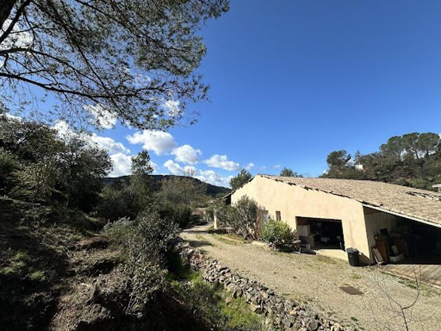 Vente Villa 4 pièces 176 m2 Prades sur Vernazobre