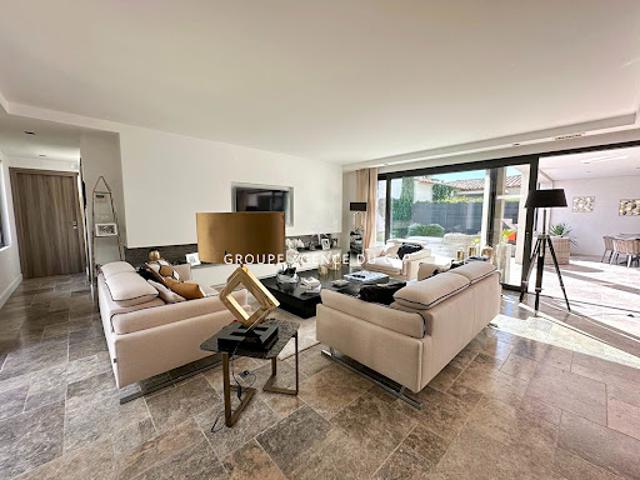 Vente Villa 4 pièces 185 m2 Sainte Maxime