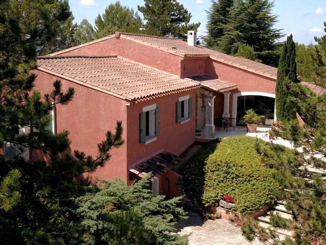 Vente villa 5 Pièce s 172m² Saint Saturnin lès Apt