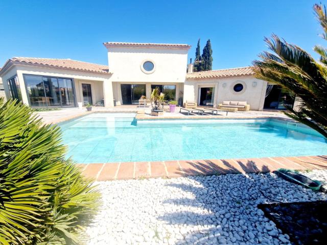 Vente villa 5 Pièce s 205m² Saint Féliu d'Avall