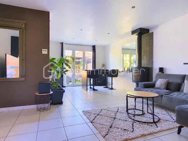 Vente Villa 5 pièces 82 m2 Rigarda