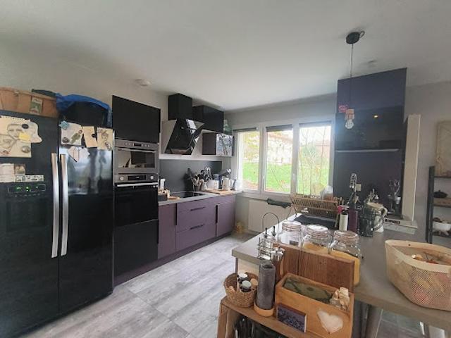 Vente Villa 5 pièces 95 m2 Cours la Ville
