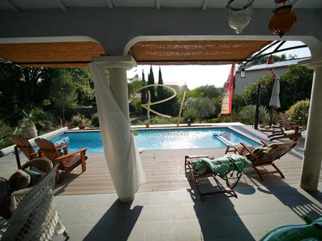 Vente Maison 5 pièces 99 m2 Barjac